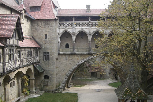 Замок Кройценштайн